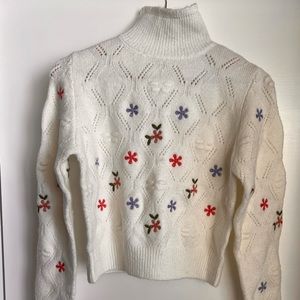 Francesca’s floral embroidered sweater - Size Small